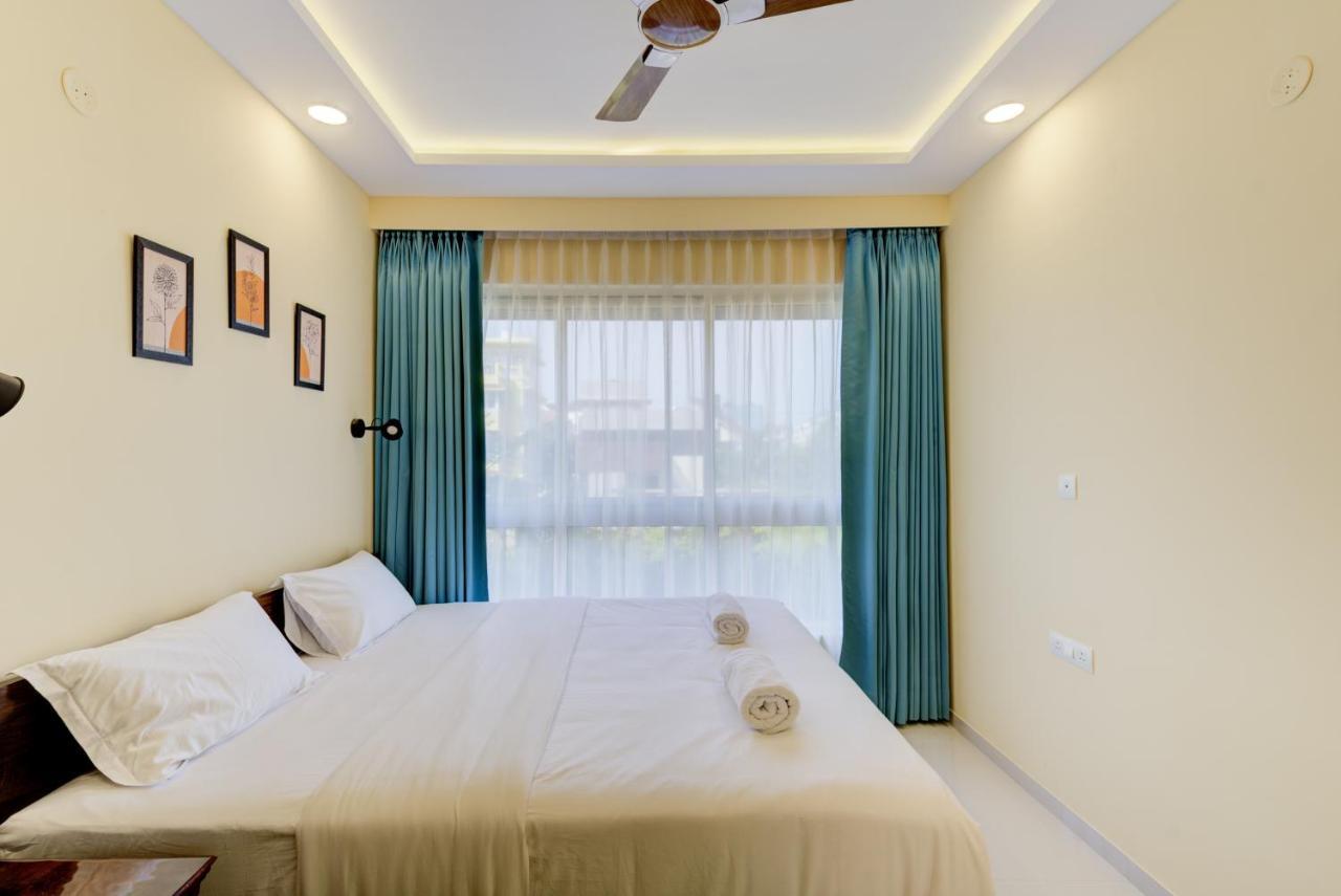 Luxe 2Bhk 10Min From Goi Airport With Pool Access Apartment Dabolim Exterior photo