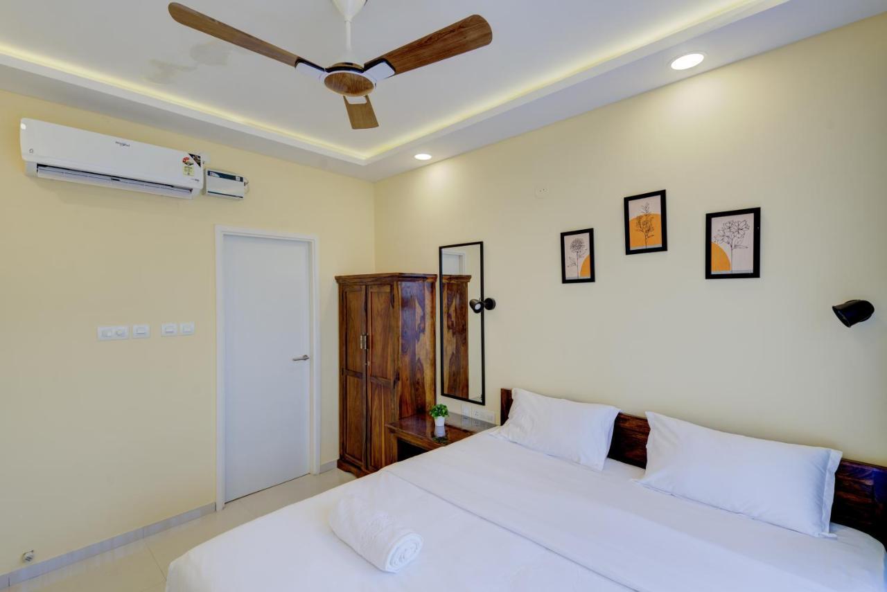 Luxe 2Bhk 10Min From Goi Airport With Pool Access Apartment Dabolim Exterior photo