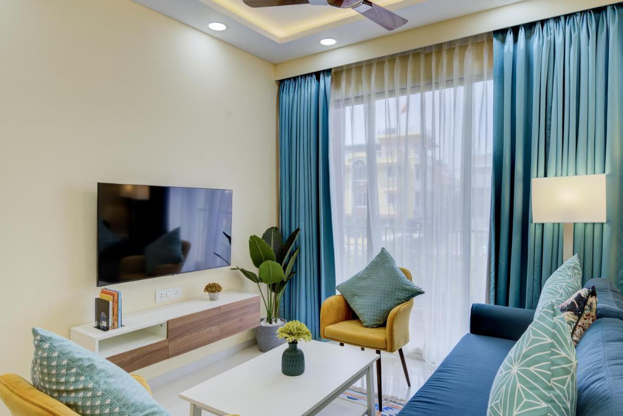 Luxe 2Bhk 10Min From Goi Airport With Pool Access Apartment Dabolim Exterior photo