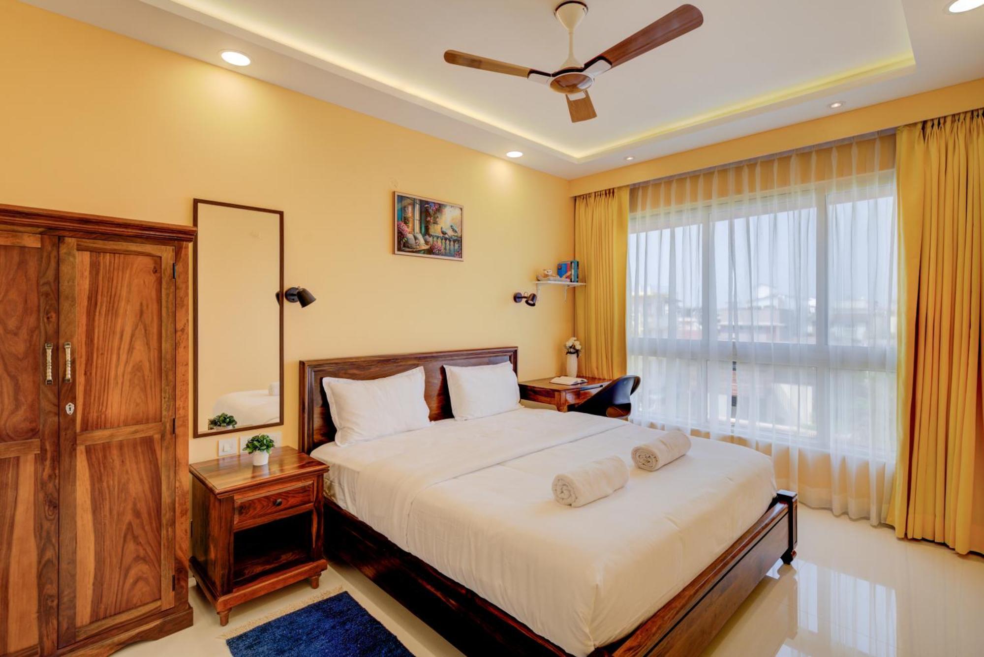 Luxe 2Bhk 10Min From Goi Airport With Pool Access Apartment Dabolim Exterior photo